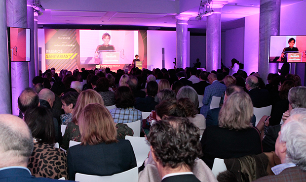 "La sanidad es la punta de lanza de la mujer para otras profesiones"