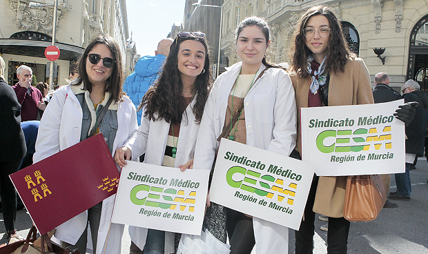 Manifestación del 7-M: "Pedimos dignidad para los médicos y los pacientes"