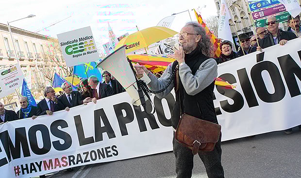 Manifestación del 7-M: "Pedimos dignidad para los médicos y los pacientes"