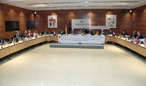 Sanidad y 9 CCAA firman la reforma de AP y dejan su financiación a Hacienda