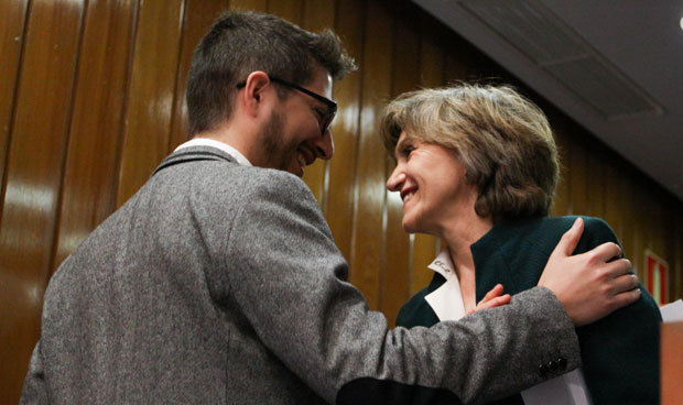 Muchas lágrimas, un adiós y hasta un tuno en la asignación de plazas MIR