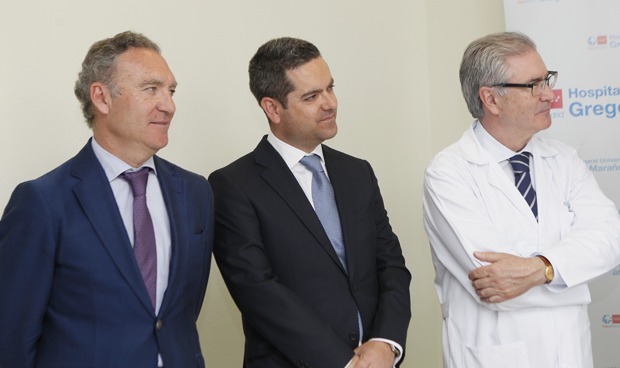 Ruiz Escudero visita el Punto Inspira del Hospital Gregorio Marañón