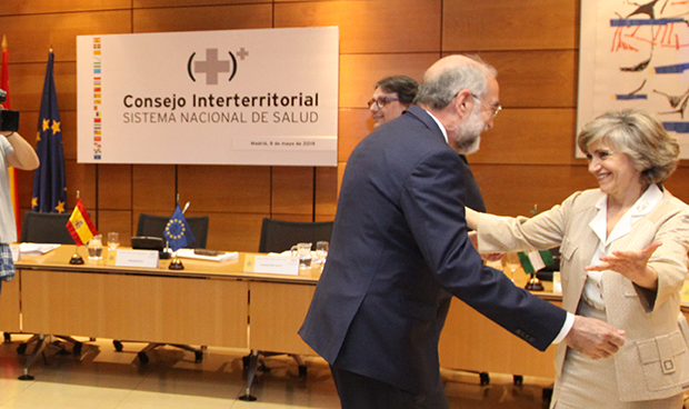 Interterritorial: pacto contra el desabastecimiento; dudas de acceso a CART