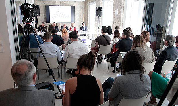 España ha destruido 20.000 empleos enfermeros en los últimos 5 años