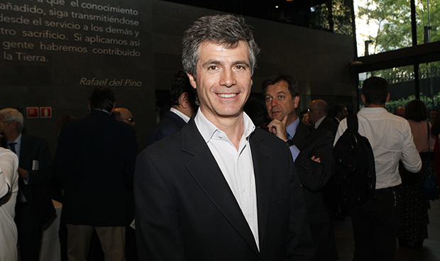 "El sistema sanitario español es inviable tal como está"