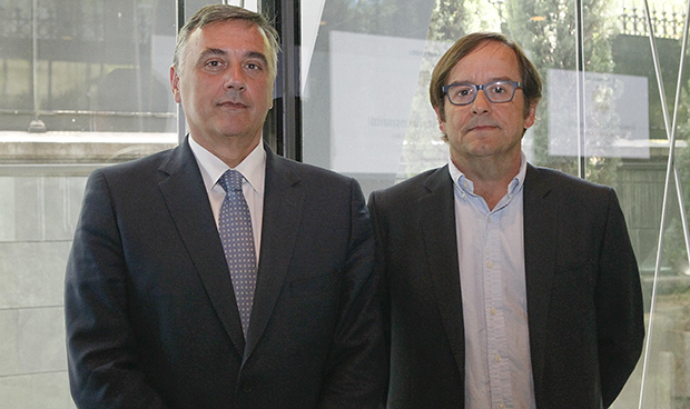 "El sistema sanitario español es inviable tal como está"