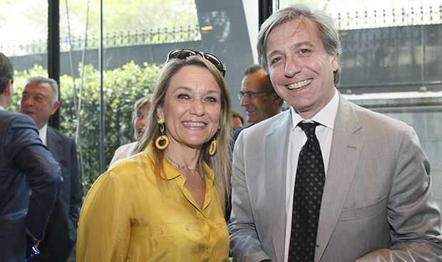 "El sistema sanitario español es inviable tal como está"