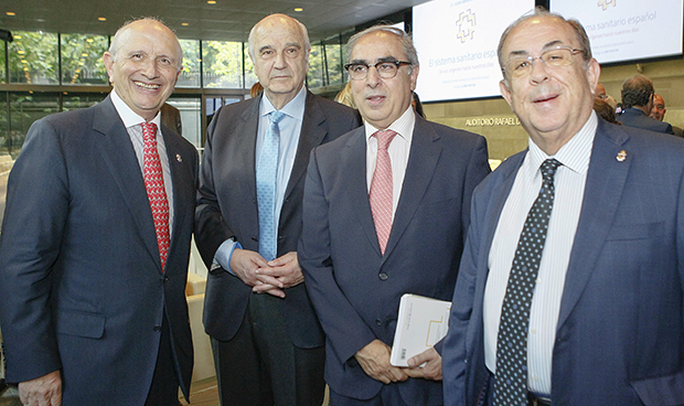 "El sistema sanitario español es inviable tal como está"