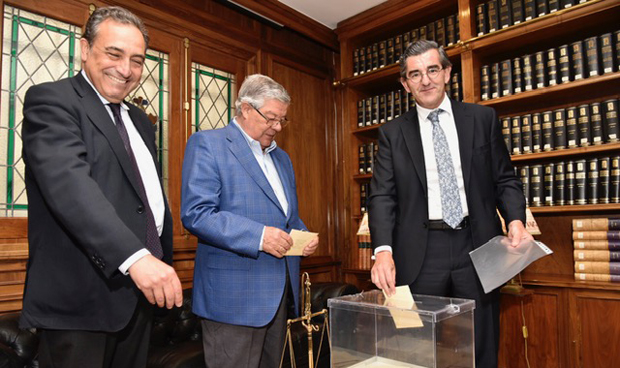 Ricardo De Lorenzo, reelegido como presidente de la AEDS