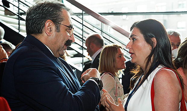 Janssen premia la unión de lo afectivo y lo efectivo en la sanidad española