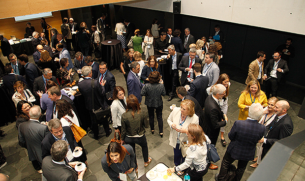 "La innovación tecnológica en sanidad no basta si no se adapta al paciente"