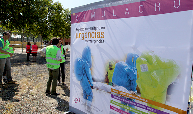 Enfermería recrea un atentado con droga caníbal, armas y caos en el tráfico