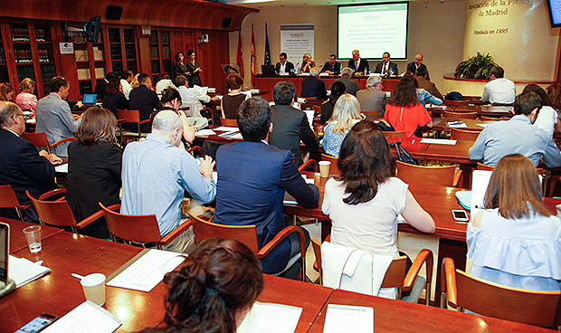 El criterio de Farmacia en financiación es "opaco" y "posiblemente ilegal"