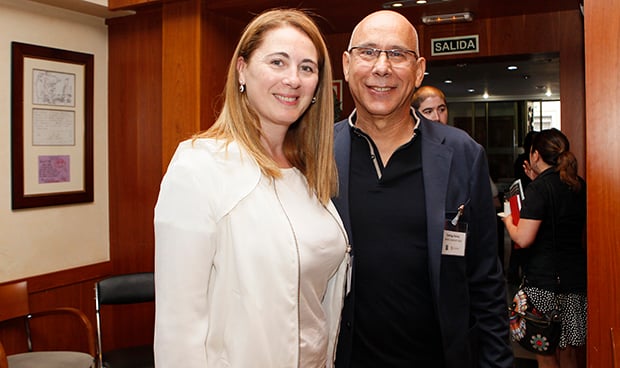 Diagnóstico y calidad de vida, los '90' pendientes del VIH