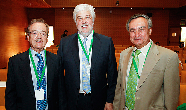 Los médicos proponen un Observatorio del SNS independiente y vinculante