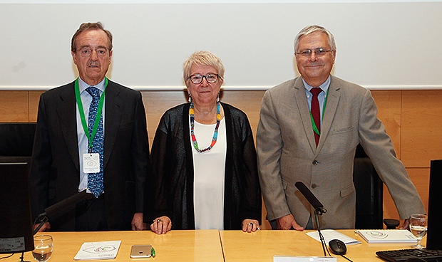 Los médicos proponen un Observatorio del SNS independiente y vinculante