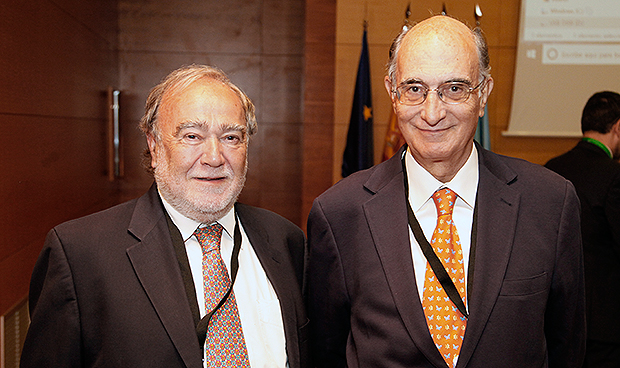 Los médicos proponen un Observatorio del SNS independiente y vinculante