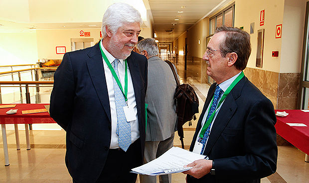 Los médicos proponen un Observatorio del SNS independiente y vinculante