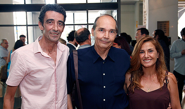 "La historia del VIH la hemos construido juntos pacientes y médicos"