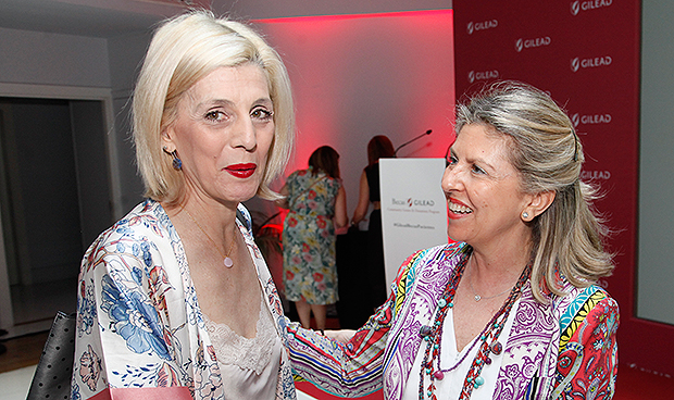 "La historia del VIH la hemos construido juntos pacientes y médicos"