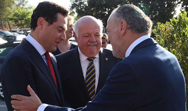 Jesús Fernández: "El gestor lleva en su ADN el trabajo por la sanidad" 