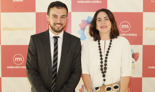 "Los profesionales del SNS han logrado una sanidad más justa y humana"