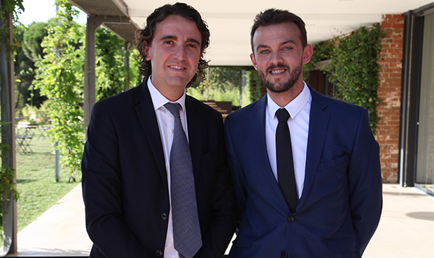 "Los profesionales del SNS han logrado una sanidad más justa y humana"