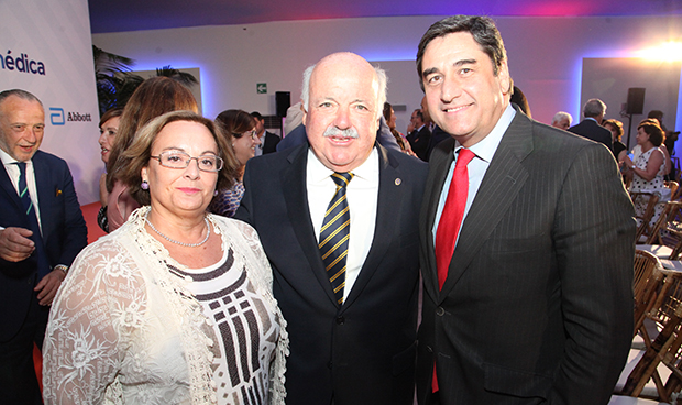 "Los administradores somos catalizadores y dinamizadores de la sanidad"