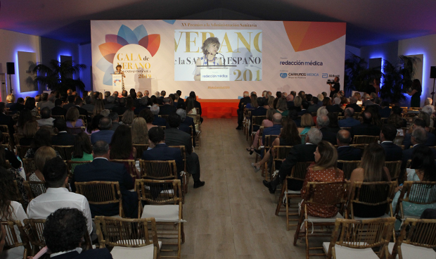 "Los administradores somos catalizadores y dinamizadores de la sanidad"