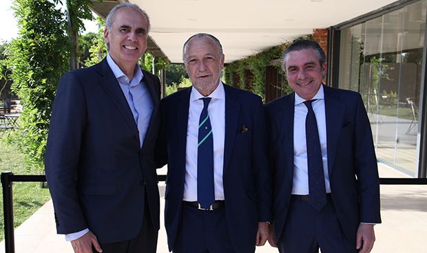 "Los administradores somos catalizadores y dinamizadores de la sanidad"