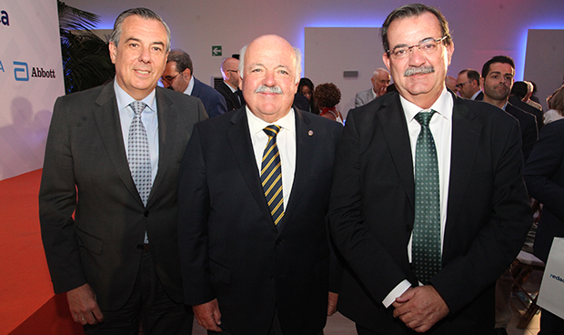 "Los administradores somos catalizadores y dinamizadores de la sanidad"