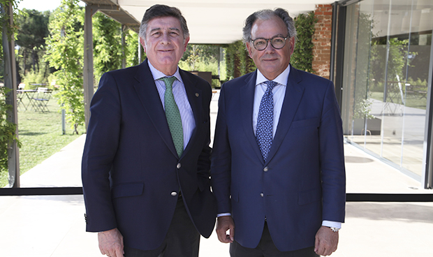 "Los administradores somos catalizadores y dinamizadores de la sanidad"