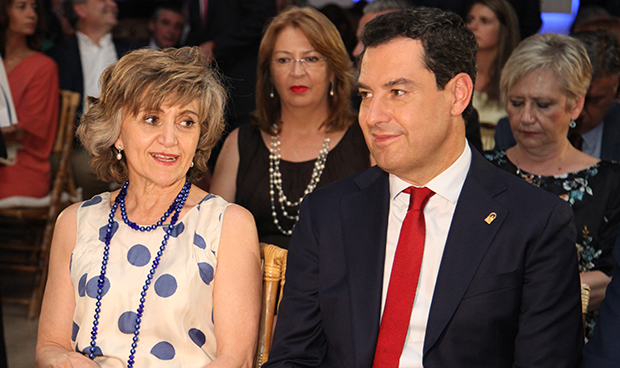 "Los administradores somos catalizadores y dinamizadores de la sanidad"