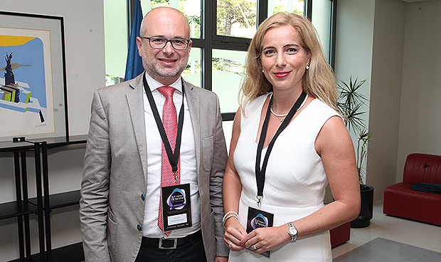 "Debería haber una legislación más dura contra el intrusismo en Psicología"