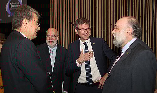 "Debería haber una legislación más dura contra el intrusismo en Psicología"