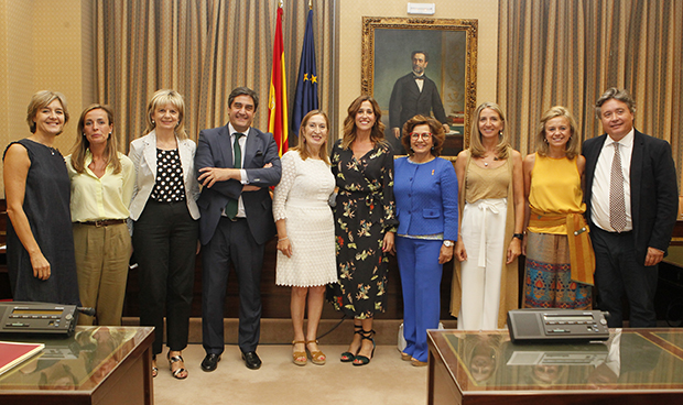 Nueva Comisión de Sanidad: consenso femenino y sorpresa con Vox y Cs