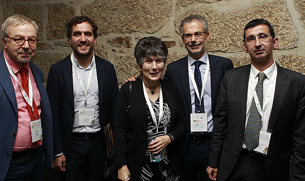 La Xunta se compromete con sus médicos emigrados: "Es una deuda moral"