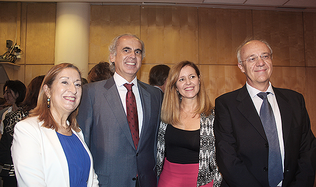 Debuta la nueva cúpula de la sanidad madrileña: "El listón está muy alto"