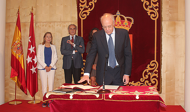 Debuta la nueva cúpula de la sanidad madrileña: "El listón está muy alto"