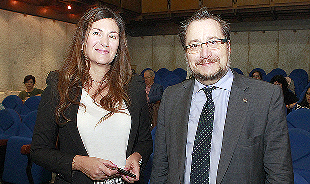 "En Medicina Interna, no siempre hacer más significa hacerlo mejor"