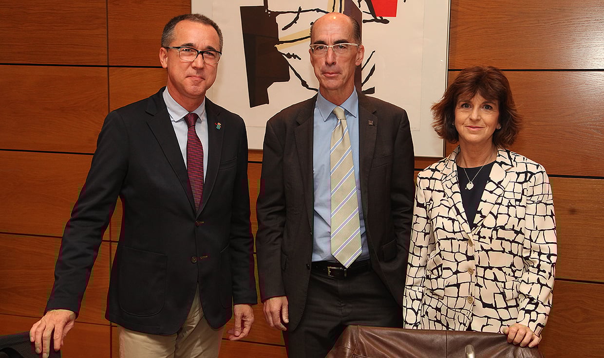 "Acuerdo histórico" para administrar la primera terapia avanzada pública