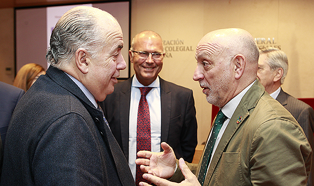 "La relación médico-paciente es más necesaria que nunca ahora que peligra"