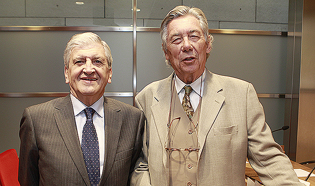 "La relación médico-paciente es más necesaria que nunca ahora que peligra"