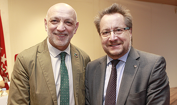 "La relación médico-paciente es más necesaria que nunca ahora que peligra"