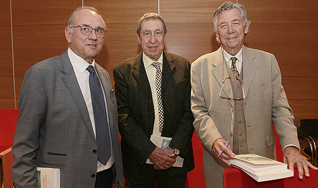 "La relación médico-paciente es más necesaria que nunca ahora que peligra"