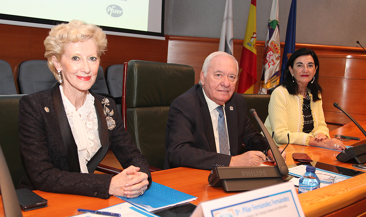 "Es difícil de asumir que haya médicos y enfermeros que no se vacunen"