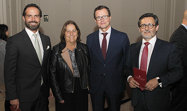 "Las becas Gilead son un compromiso con la investigación española"