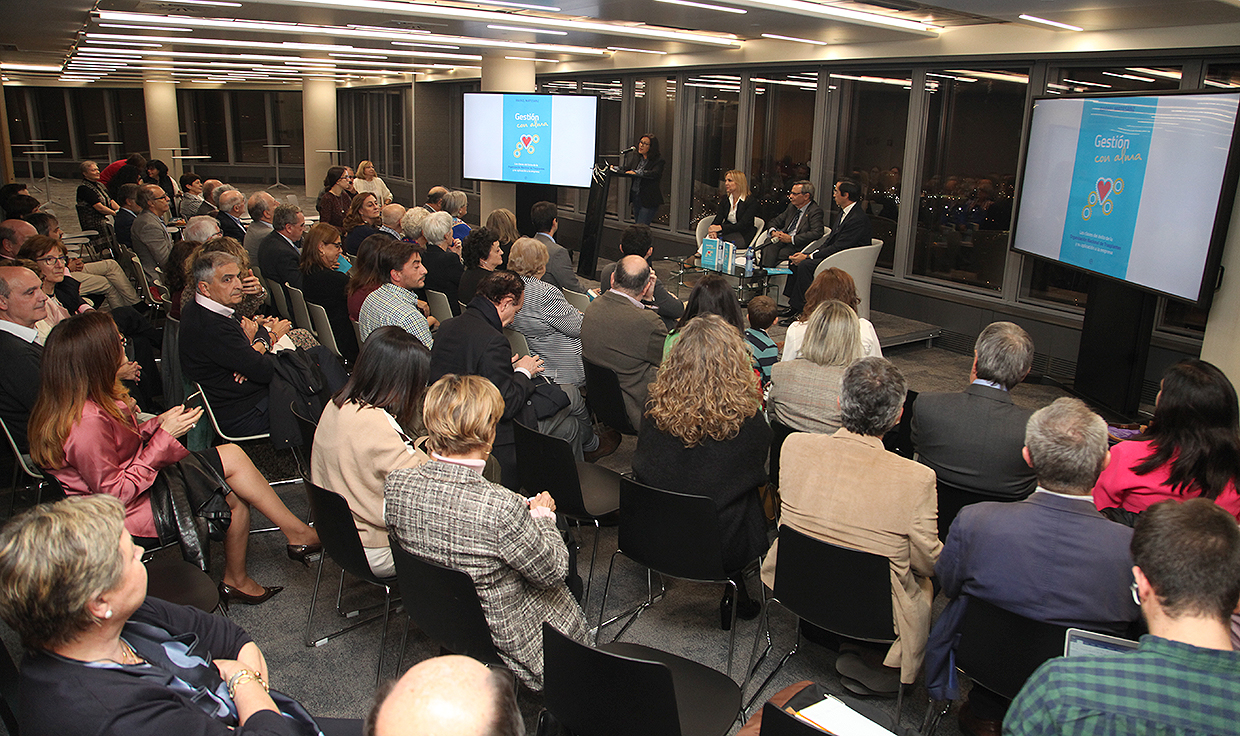 "Nuestro modelo de trasplantes salva más vidas fuera de España que dentro"