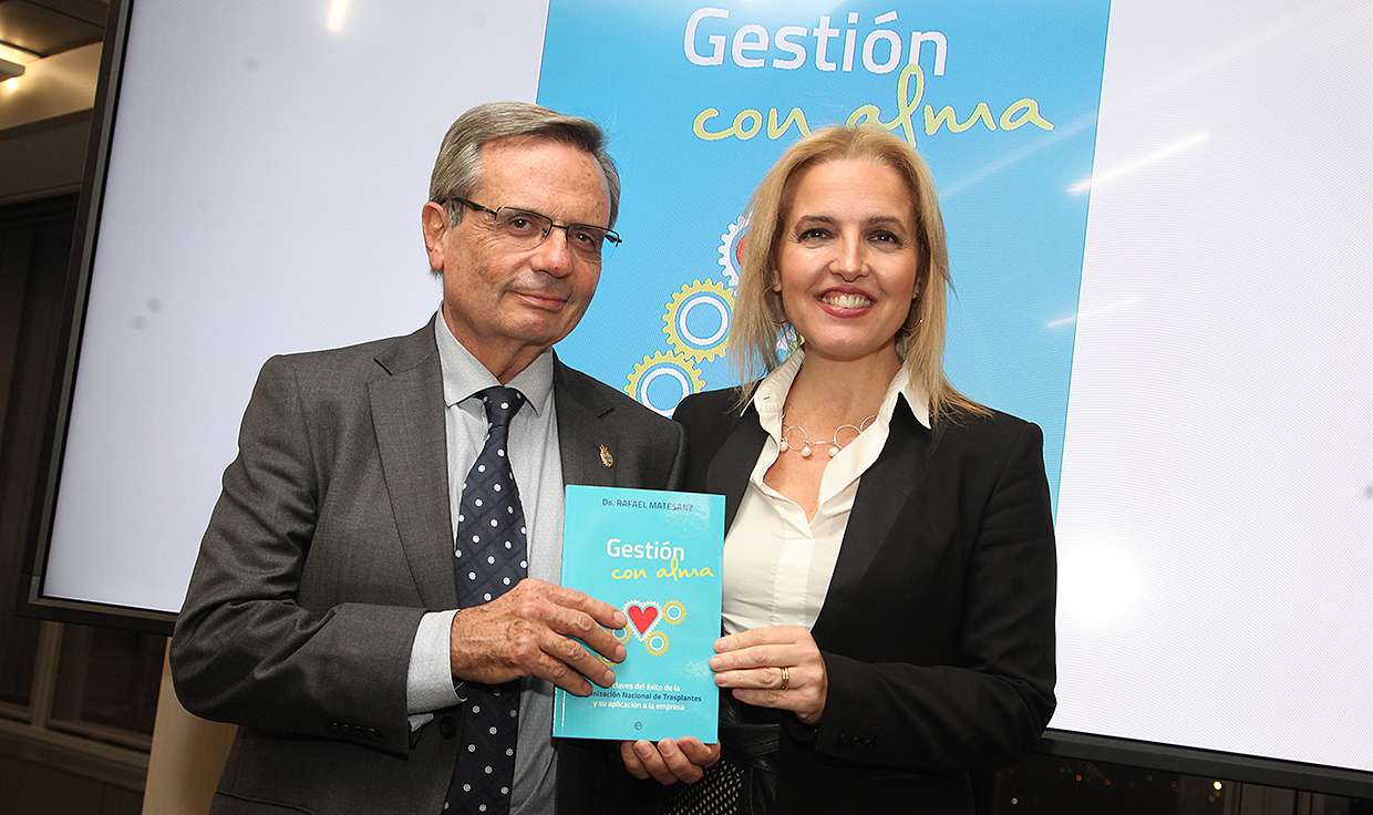 "Nuestro modelo de trasplantes salva más vidas fuera de España que dentro"