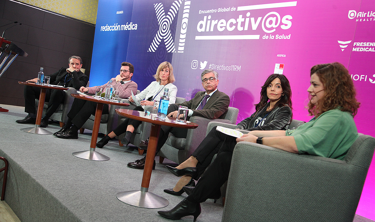 "La motivación del profesional sanitario es baja y el directivo es clave"